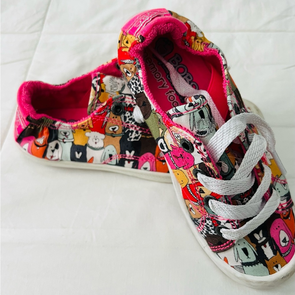 Girls shoes size 13.5